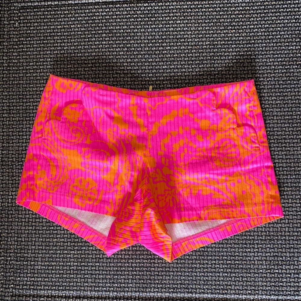 Lilly Pulitzer shorts size 2